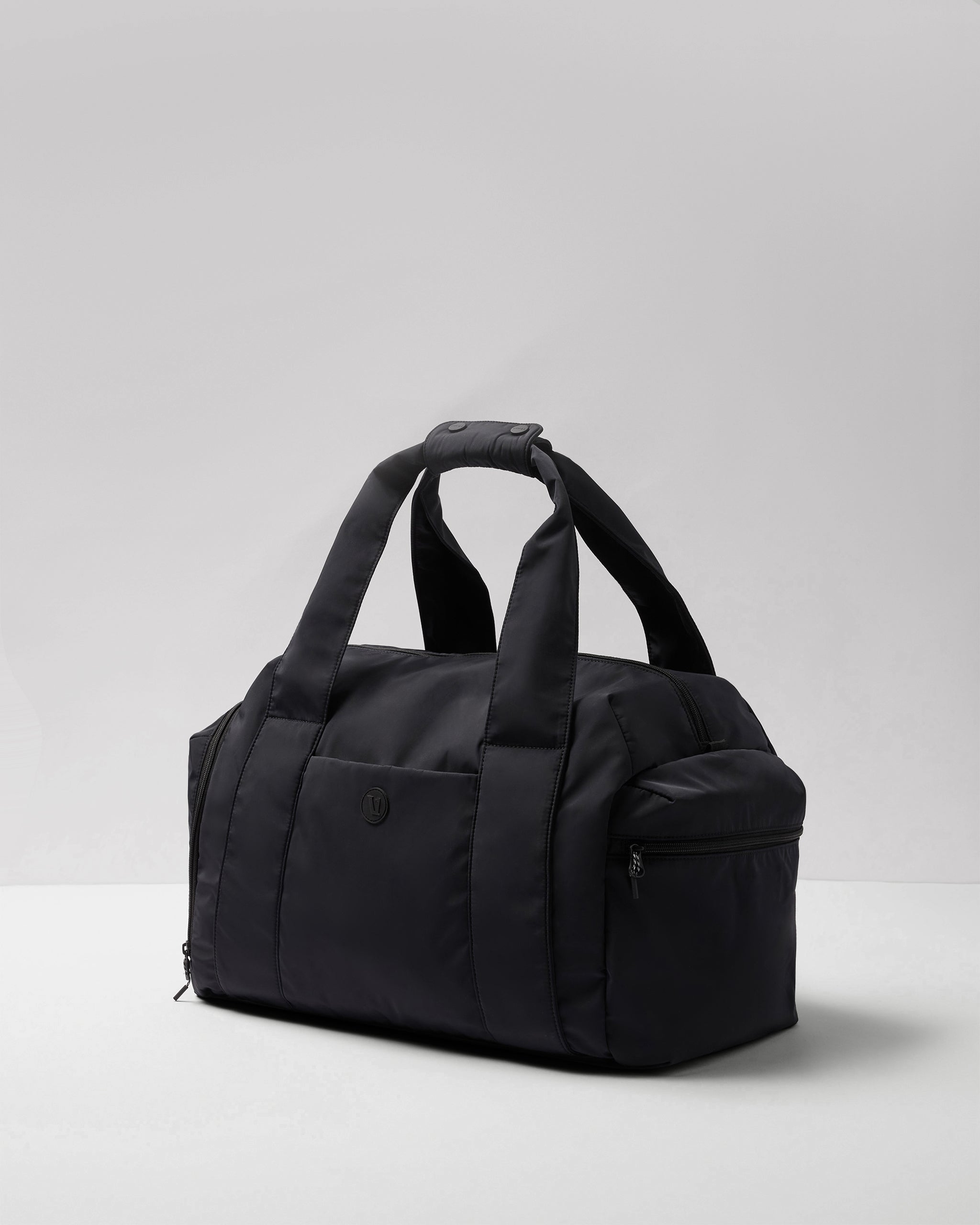 V8067BLK_SP25_UNISEX_ECOMM_bags_FLAT_LAY_1_e79a5175-9dea-4d80-bf9a-ebb9e6823179