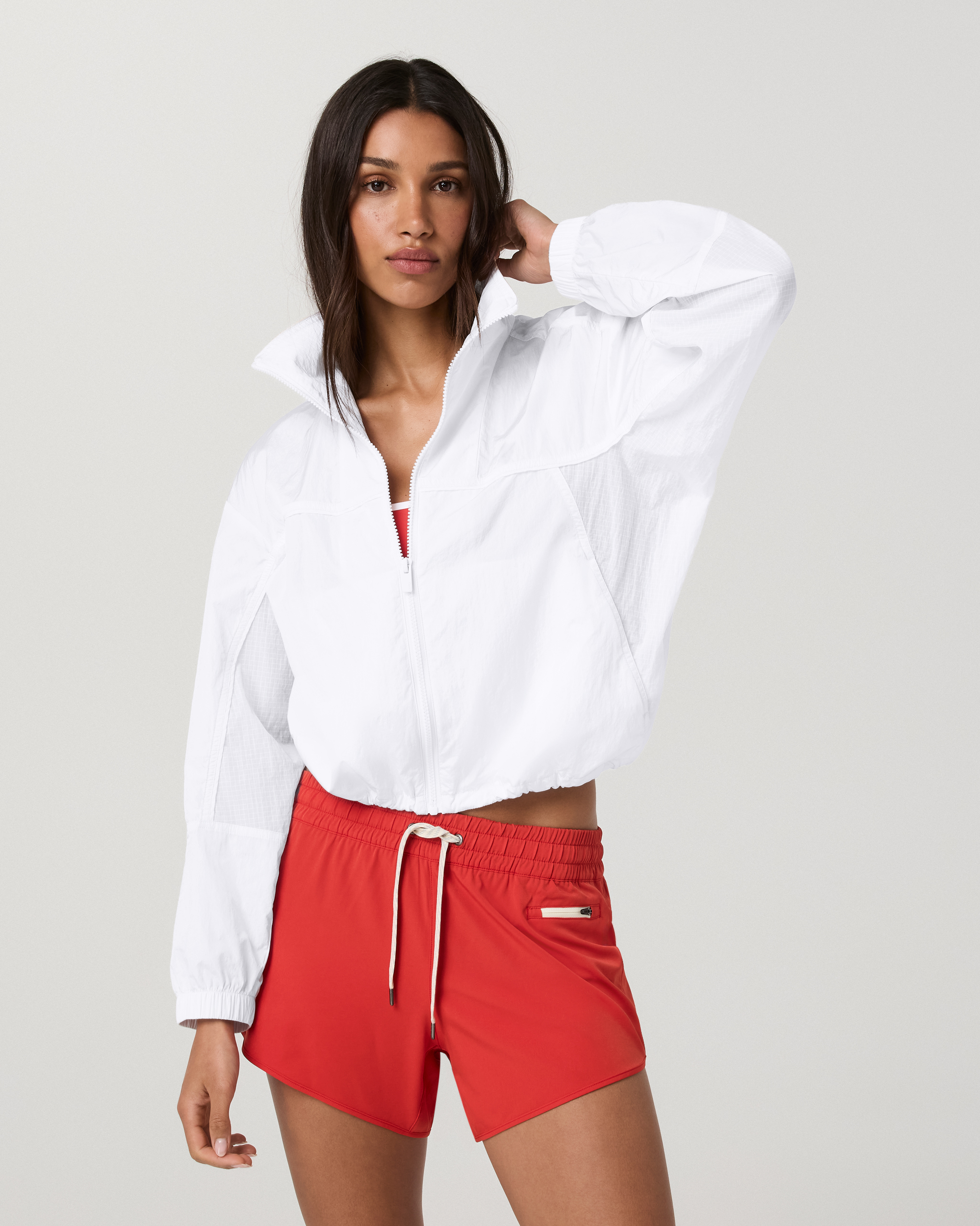 VW5112WHT_FA26_W_OUTERWEAR_FRONT_2