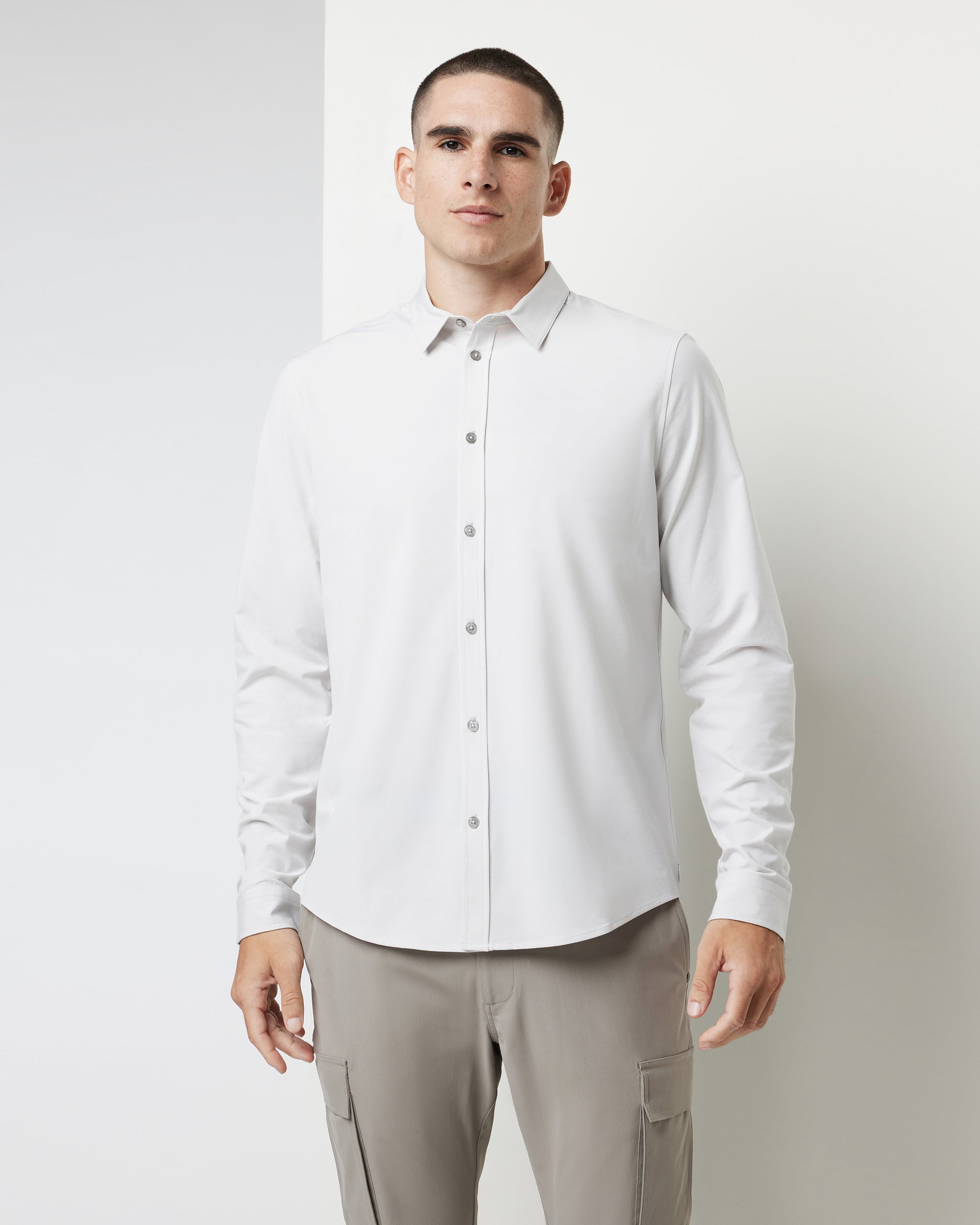 V1002SAL_SP24_M_ECOMM_TOPS_FRONT_3