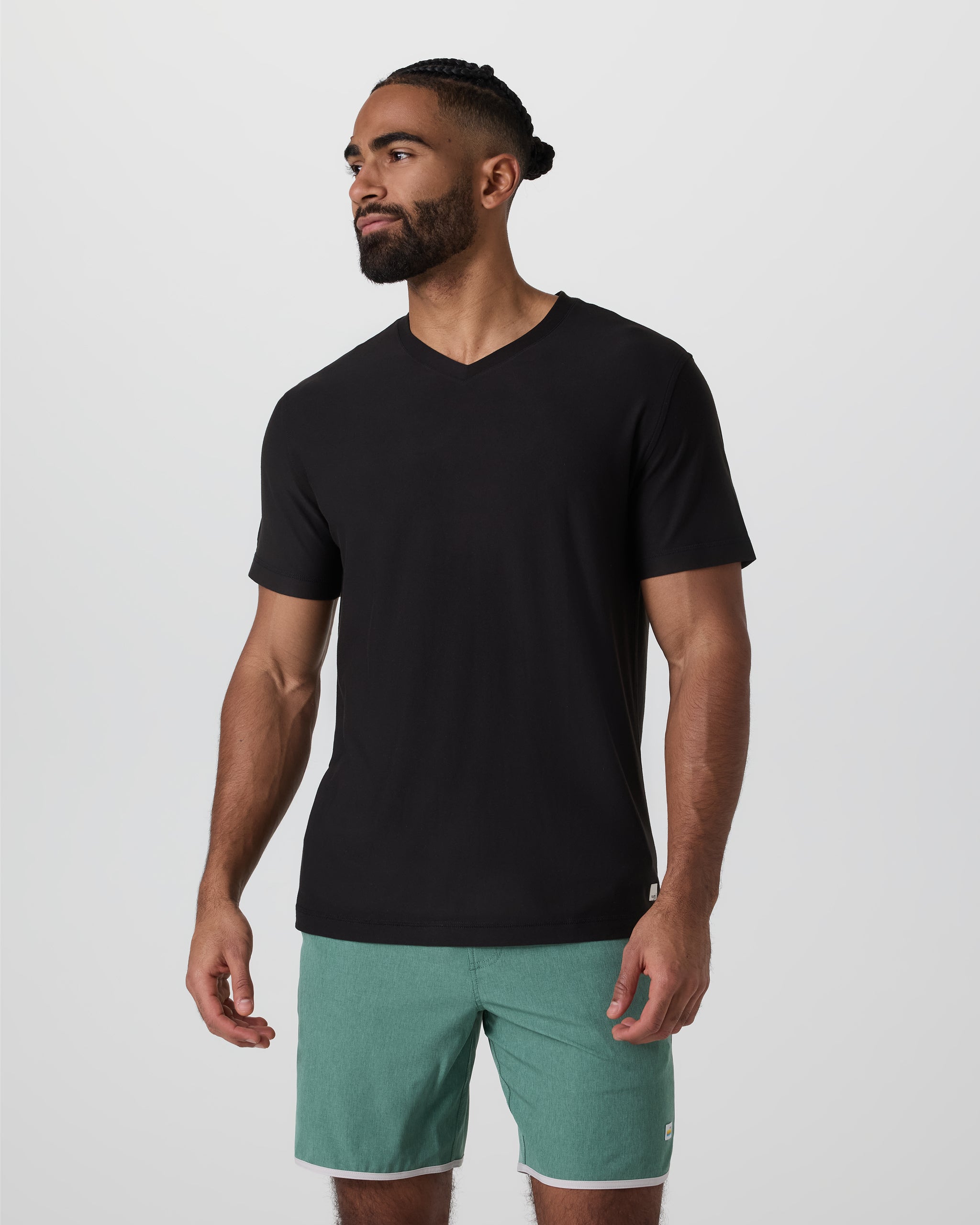 V1032BLK_SP25_M_ECOMM_TOPS_FRONT_1