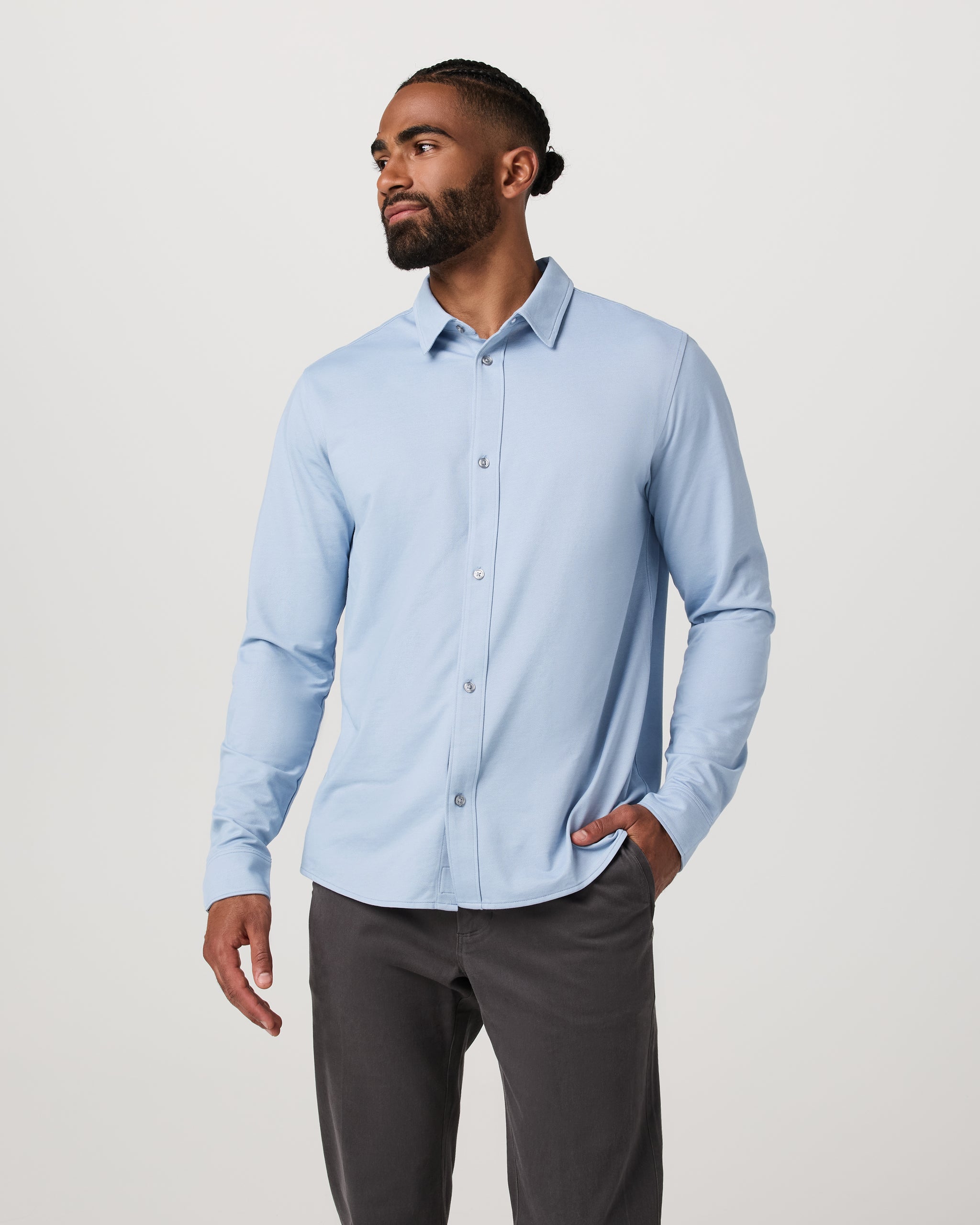 V1101BDK_FA25_M_ECOMM_TOPS_FRONT_2