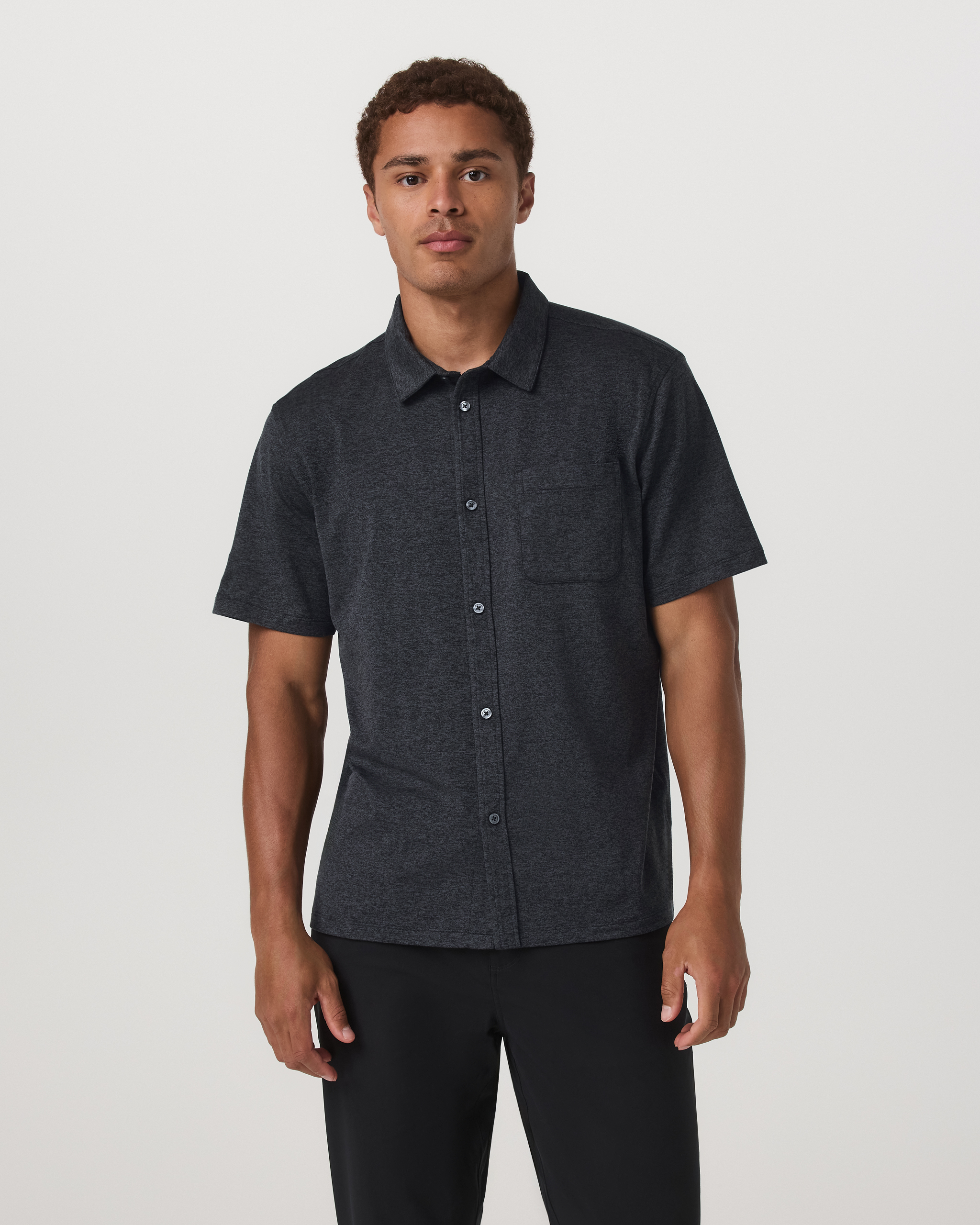 V1112HCC_SP26_M_TOPS_FRONT_2