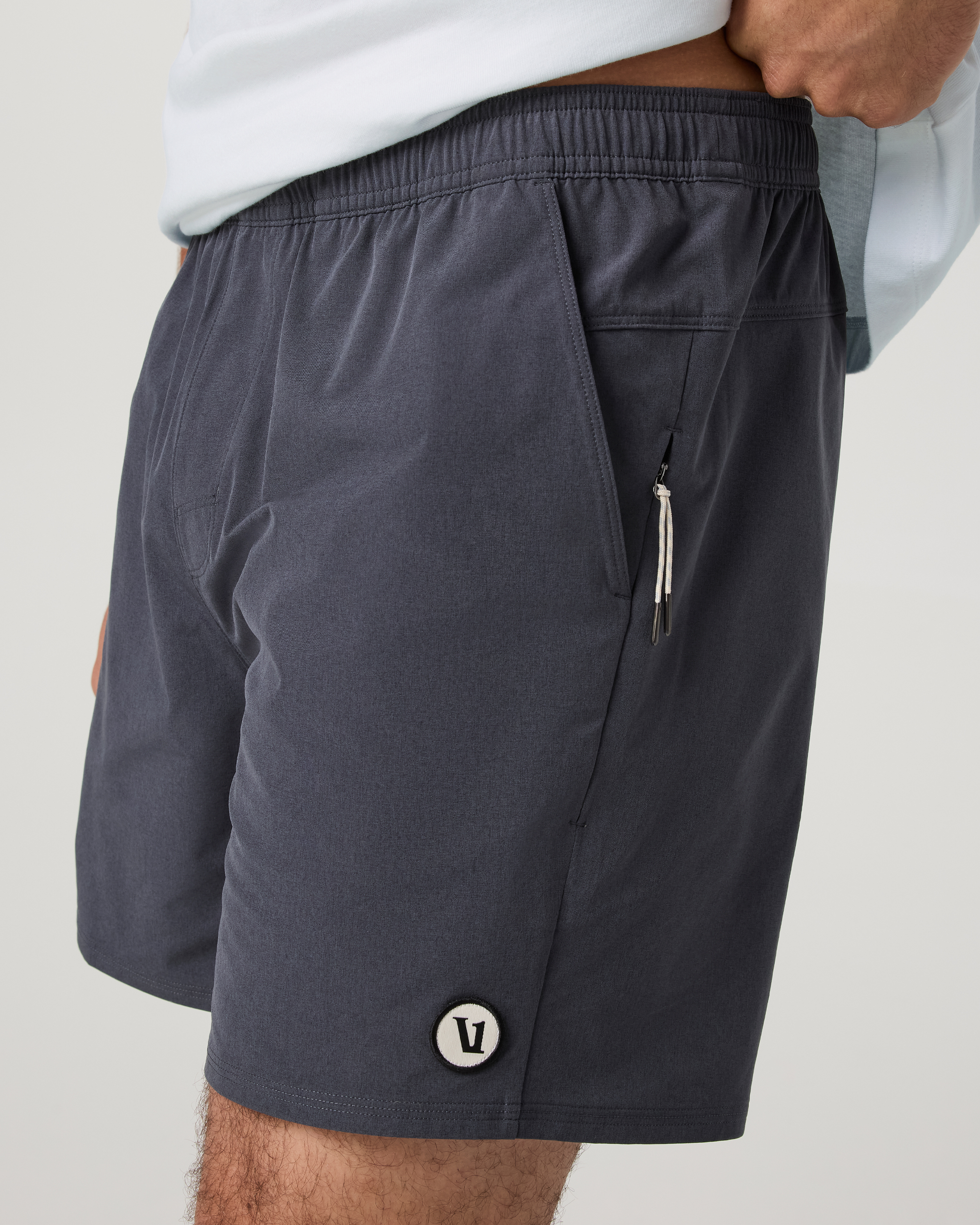 V3016NVY_FA26_M_BOTTOMS_DETAIL_10