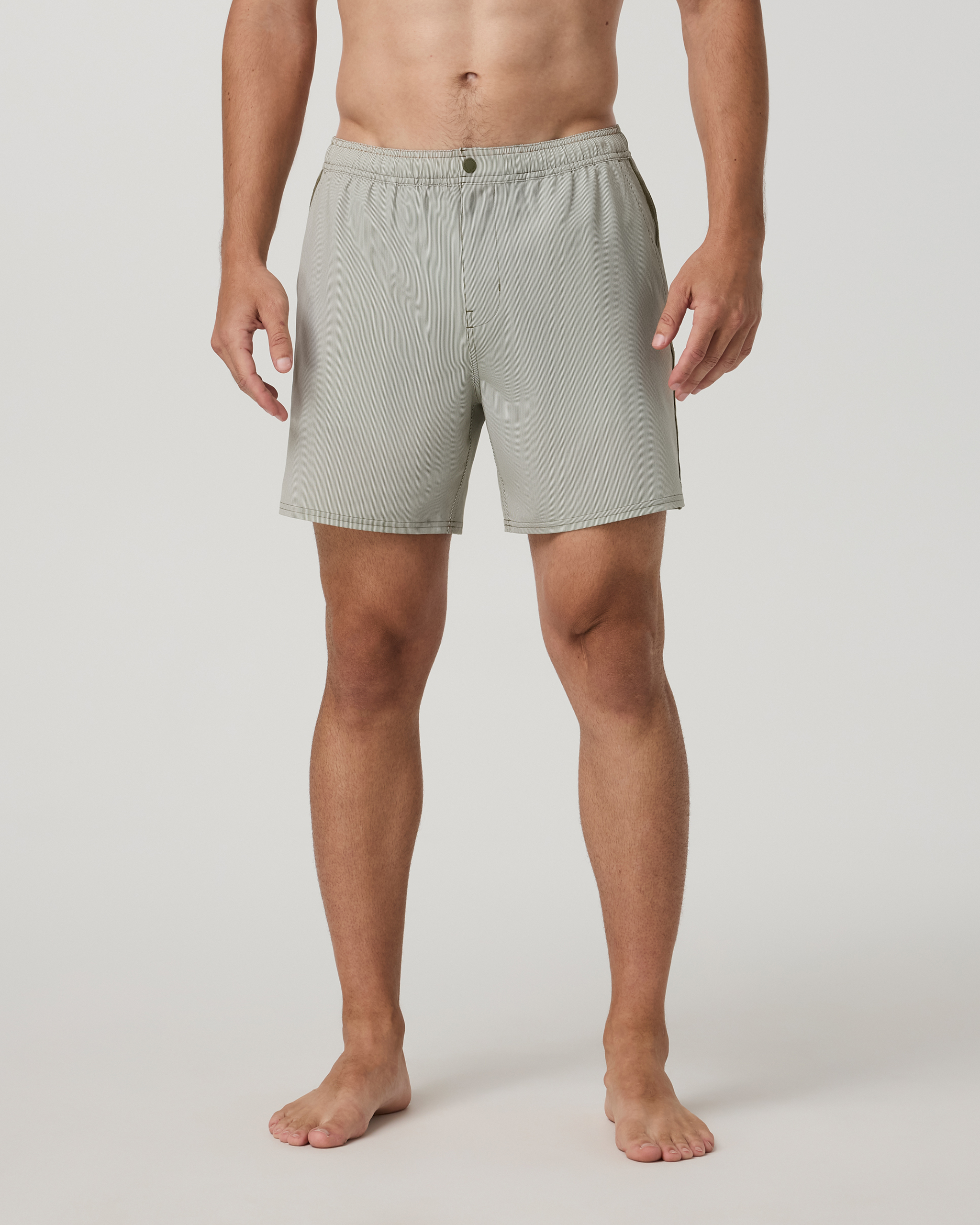 V3093HME_SP26_W_BOTTOMS_FRONT_1